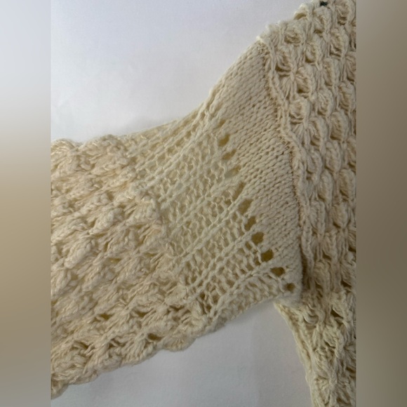 Free People chunky knit cream colored long sleeve sweater multiple patterns Sz M - Picture 8 of 14
